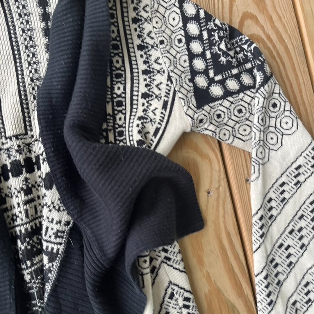 ** Anthropologie STARING AT STARS Black & Cream Geometric Cardigan Size S - Picture 6 of 10